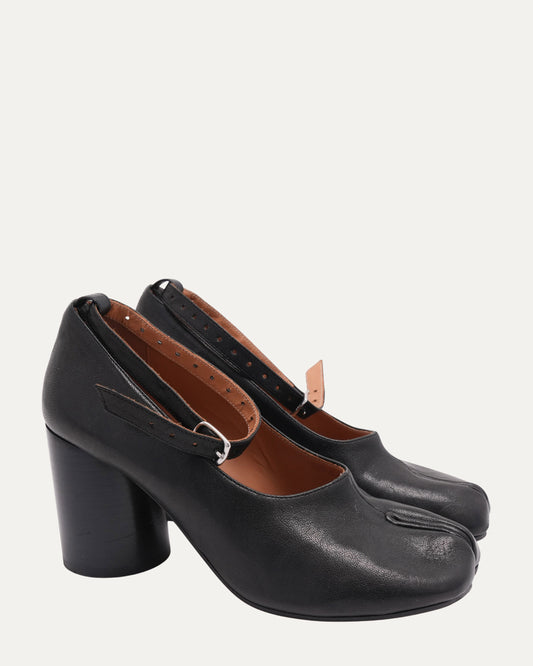 Tabi Mary Jane Pumps