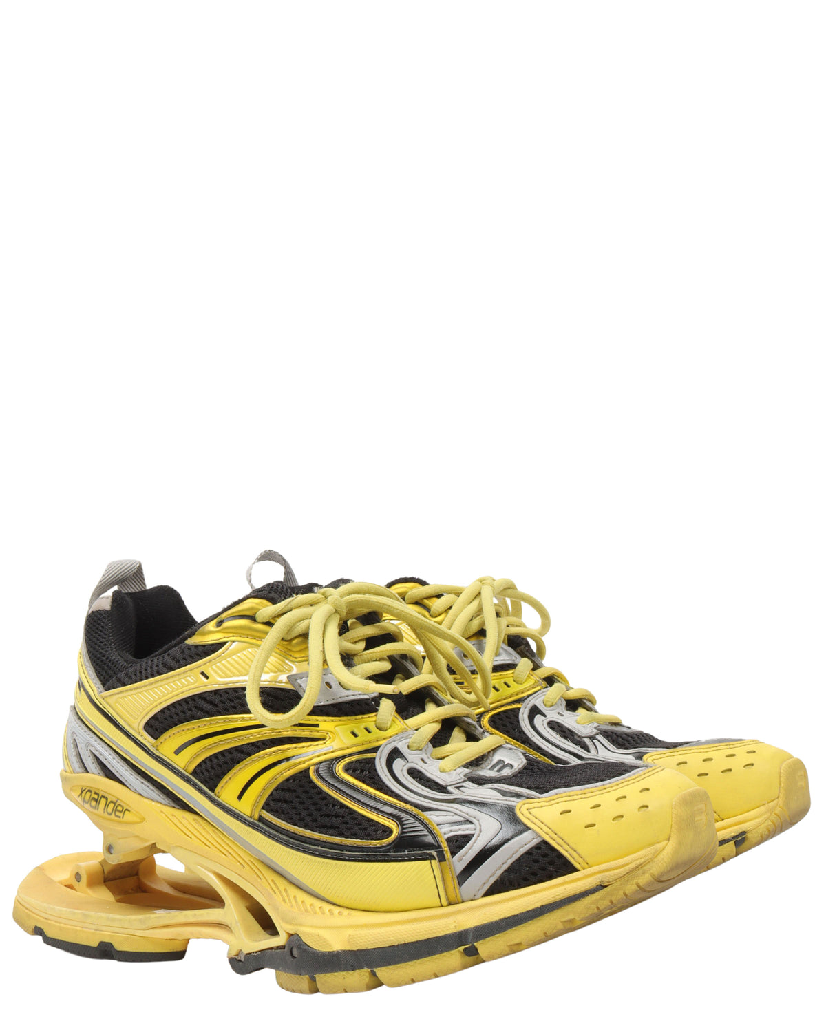 Xpander Sneakers