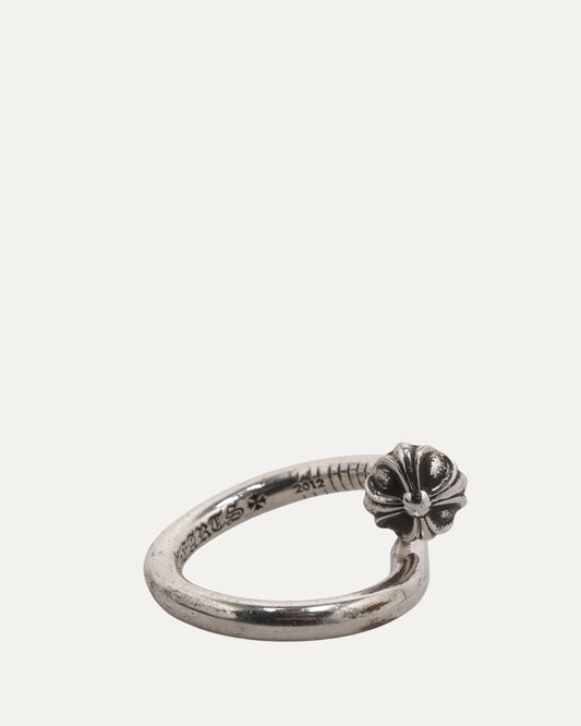 Nail Ring