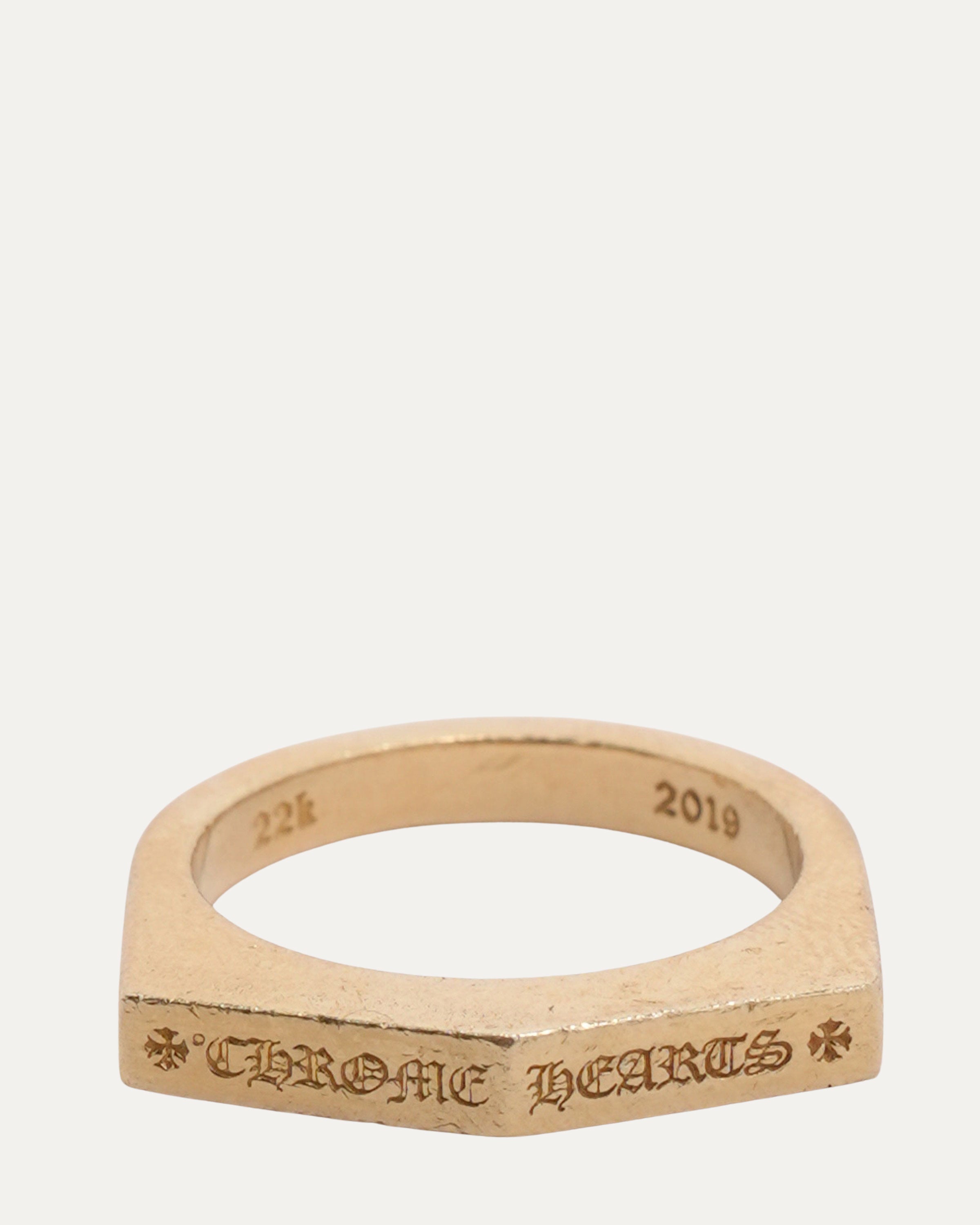 Chrome Hearts 22k Gold Beveled Logo Ring – Justin Reed