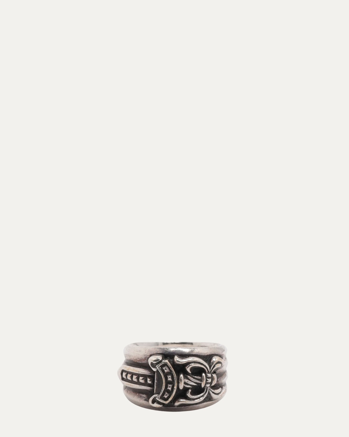 Dagger Ring