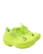 Defender Sneaker