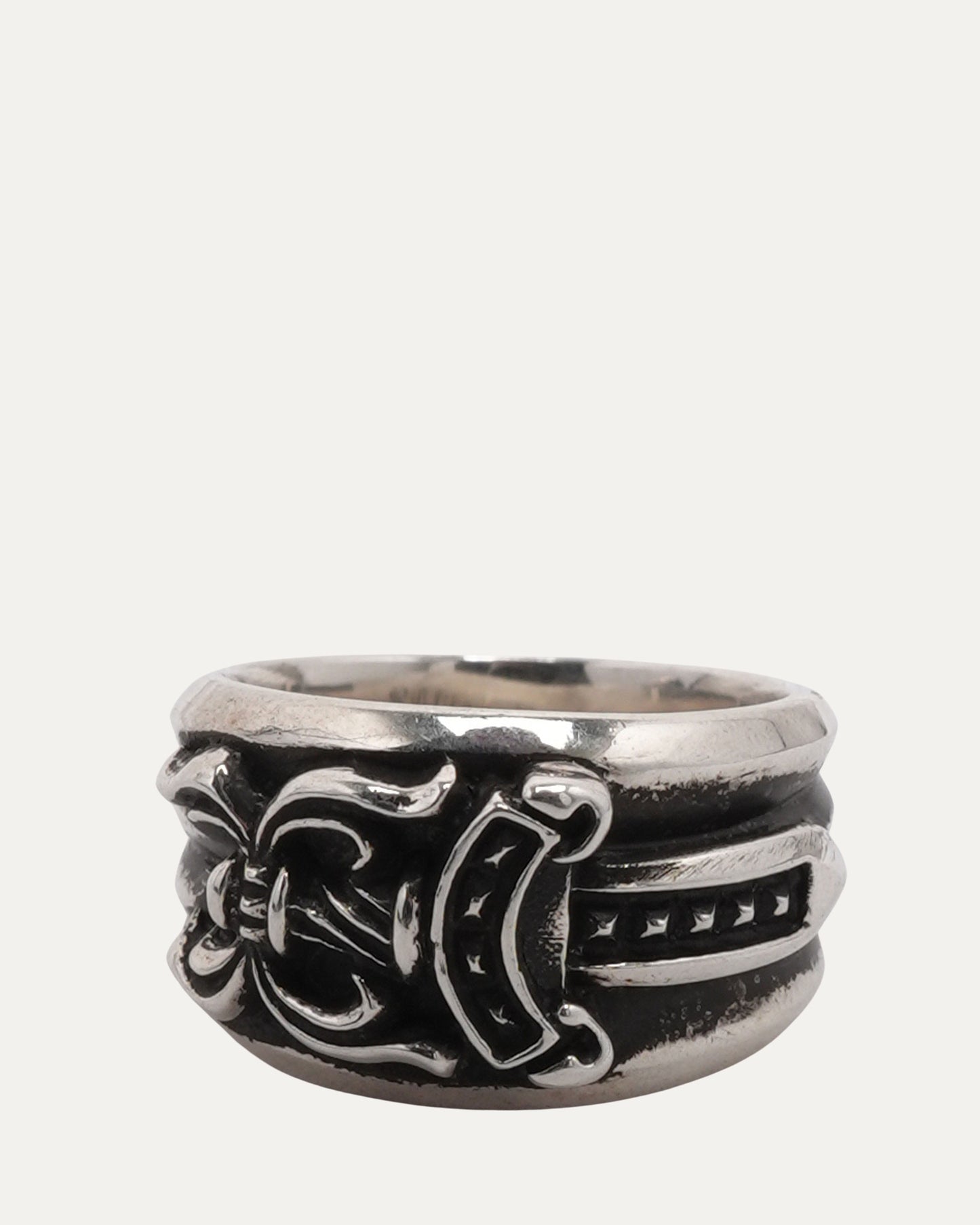 Dagger Ring