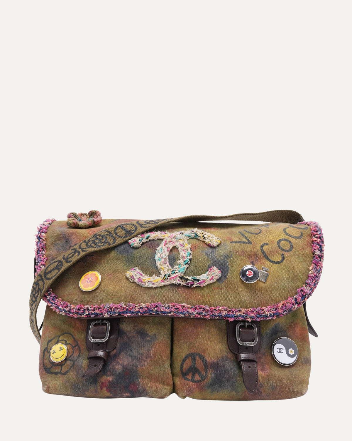 Washed Toile Graffiti On The Pavements Large Messenger Bag