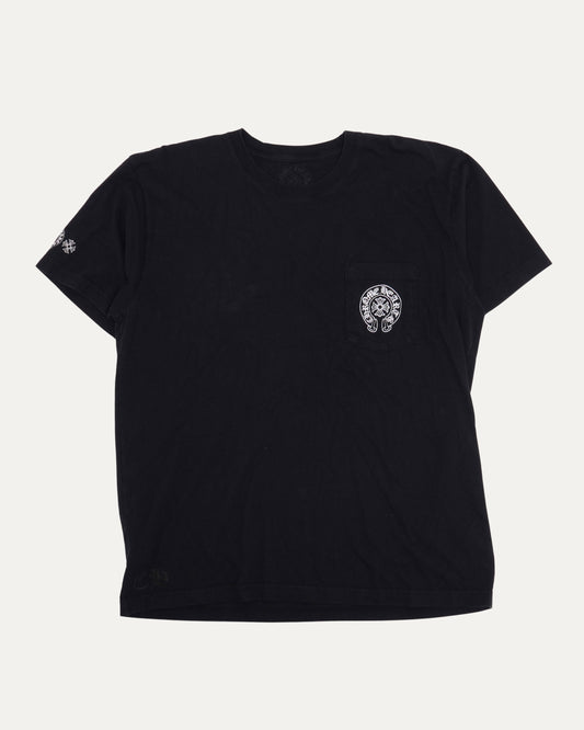 Gradient Horseshoe Logo Pocket T-Shirt