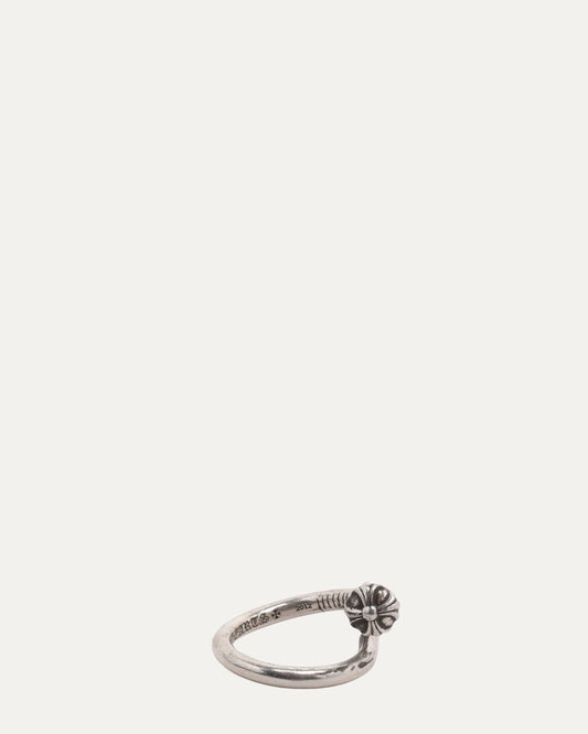 Nail Ring