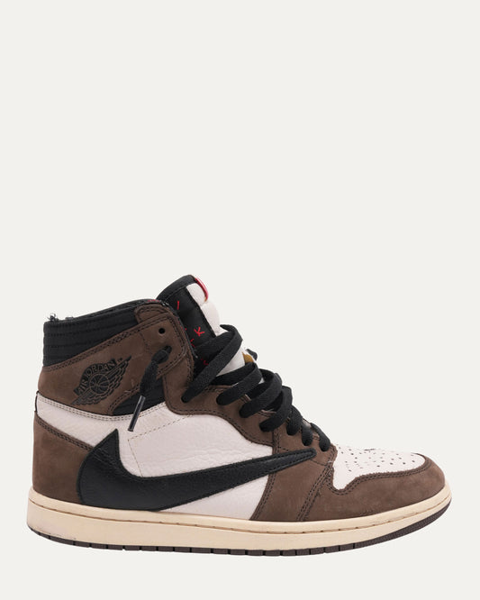 Travis Scott Air Jordan 1 Retro High OG Sneakers