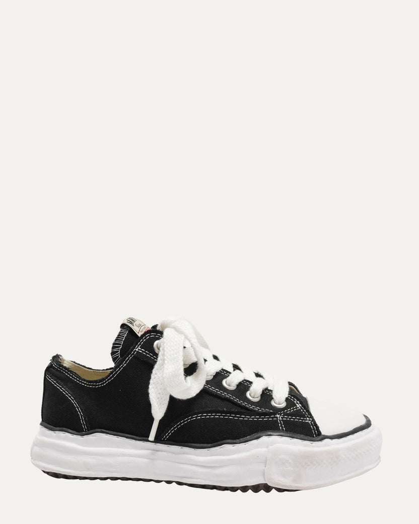 Peterson Low Top Sneaker