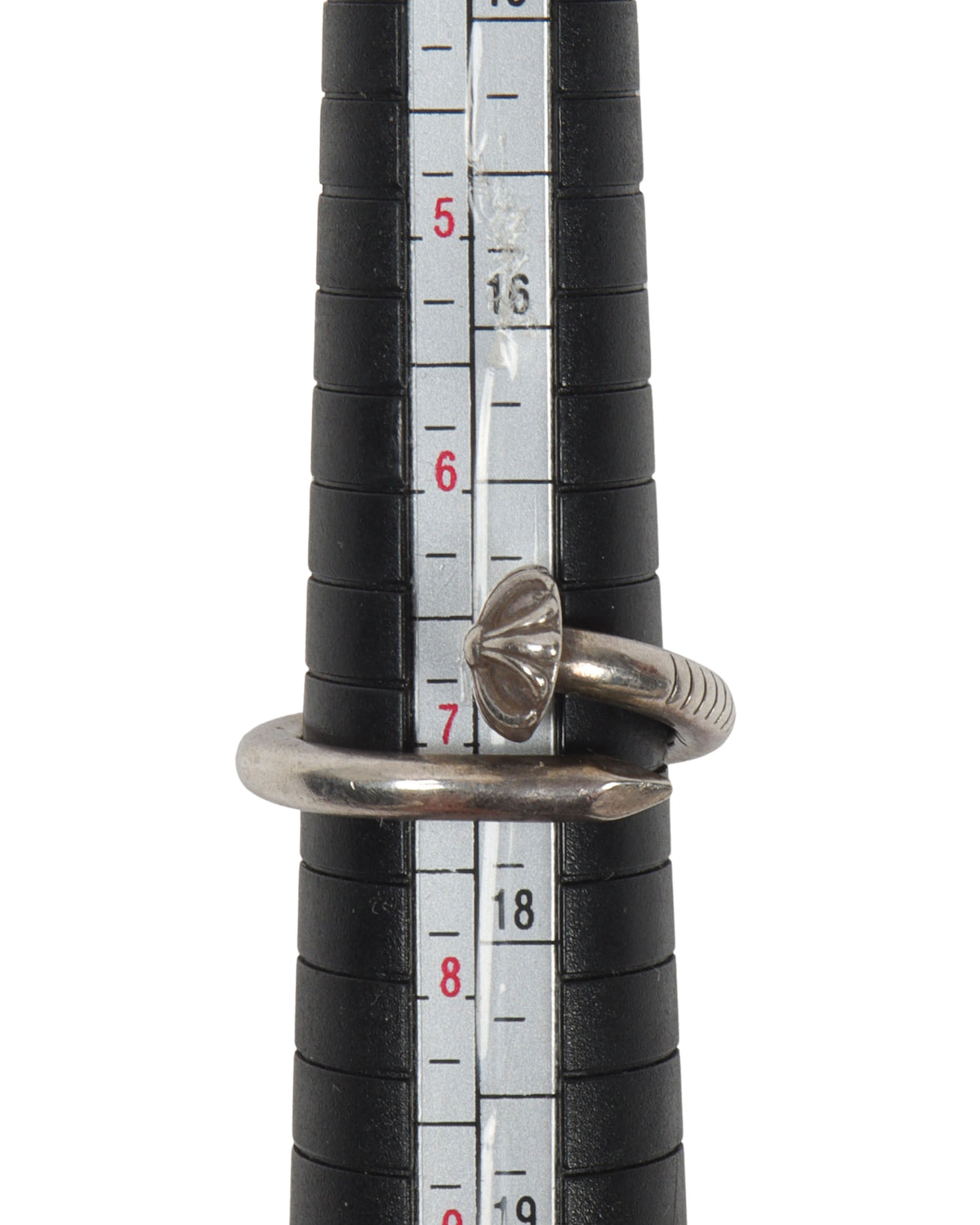 Nail Ring