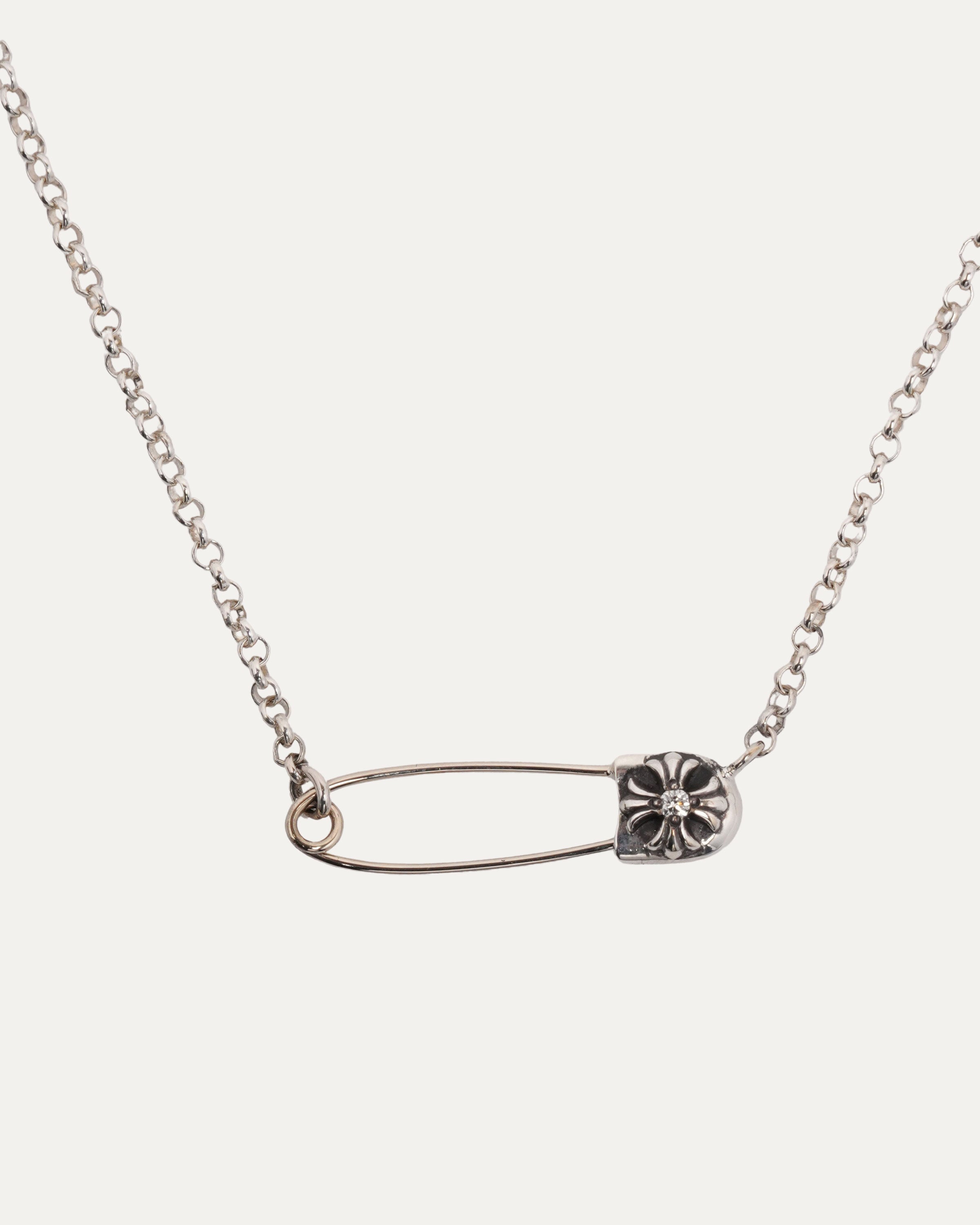 Chrome Hearts Diamond Safety Pin Roll Chain Necklace – Justin Reed