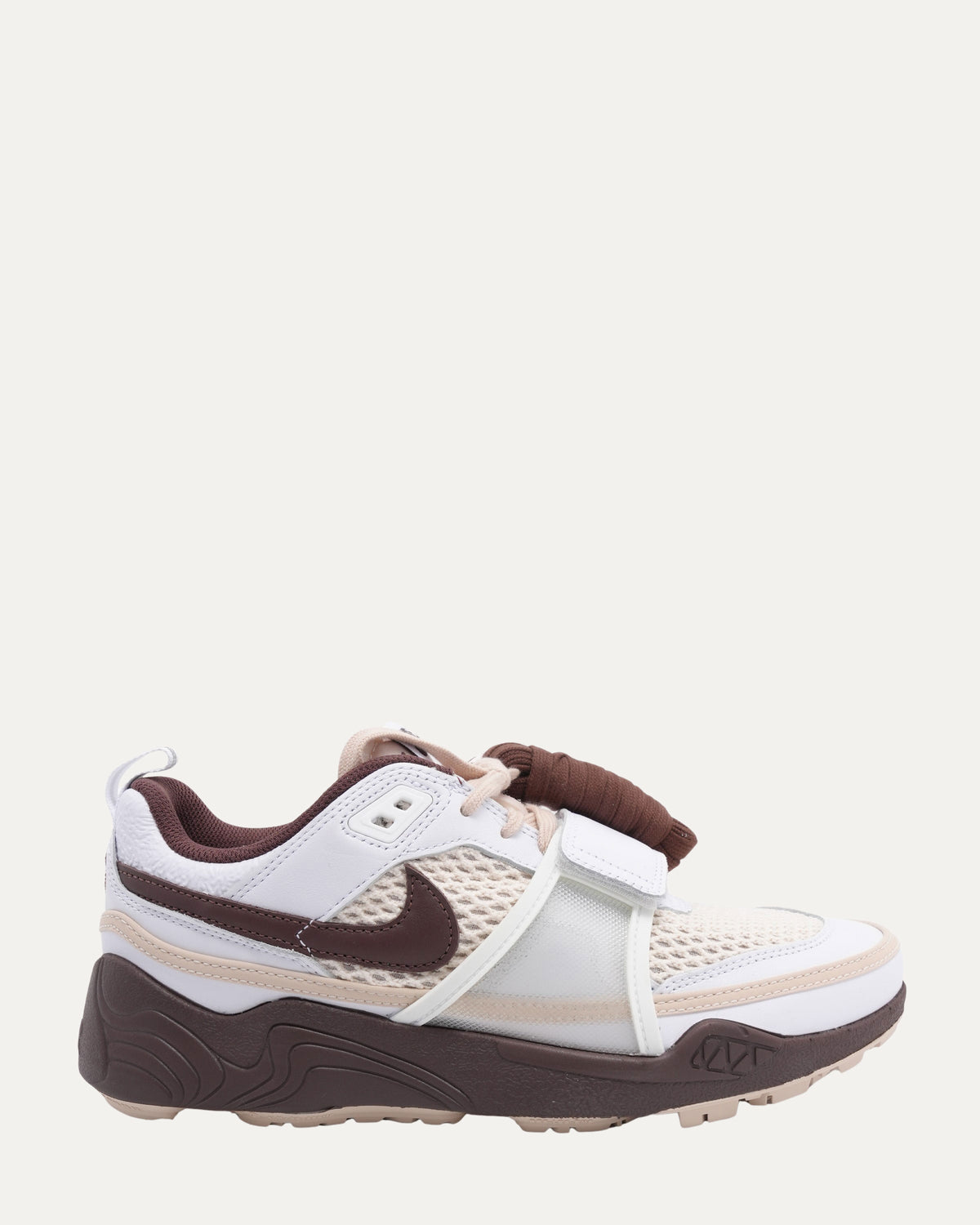 Travis Scott Zoom Field Jaxx