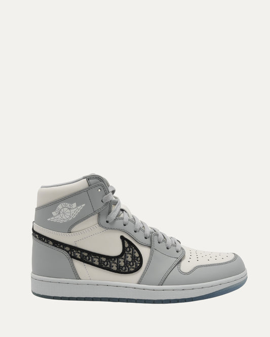 Nike Air Jordan 1 High Sneakers