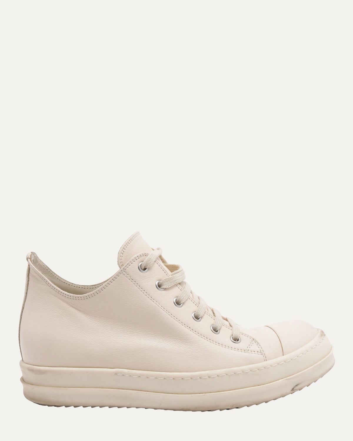 Low Top Ramones Sneakers