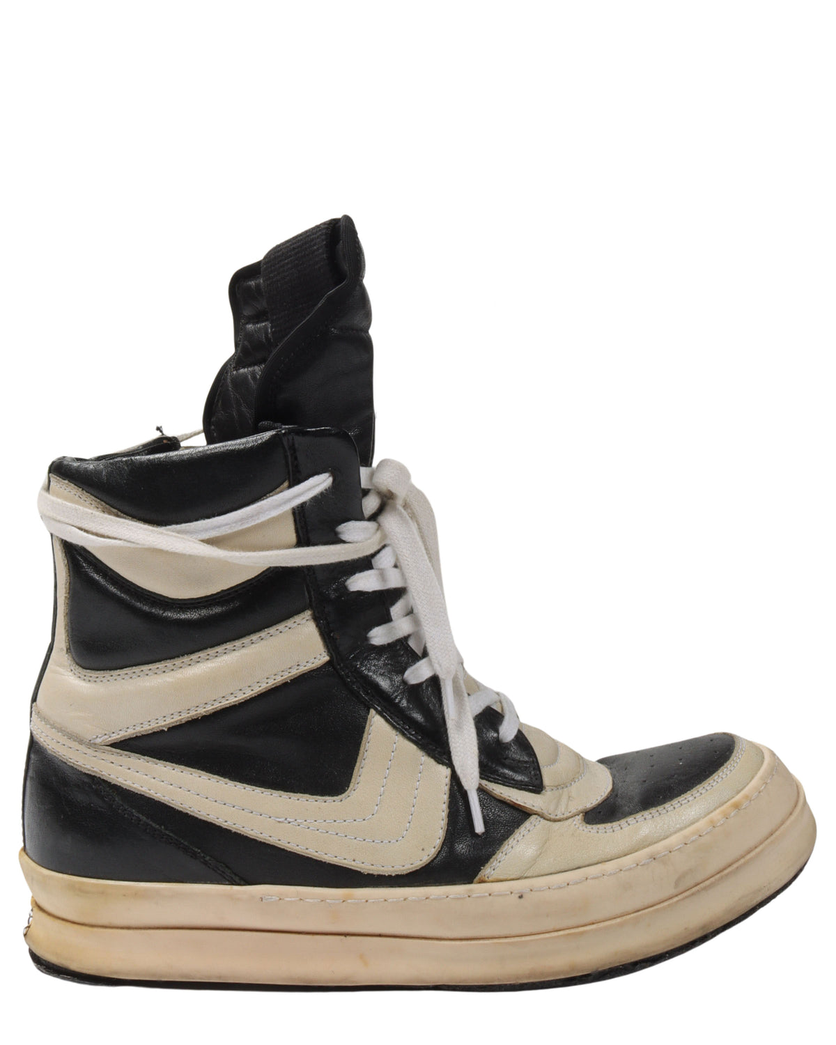 AW2006 Oreo Dunks