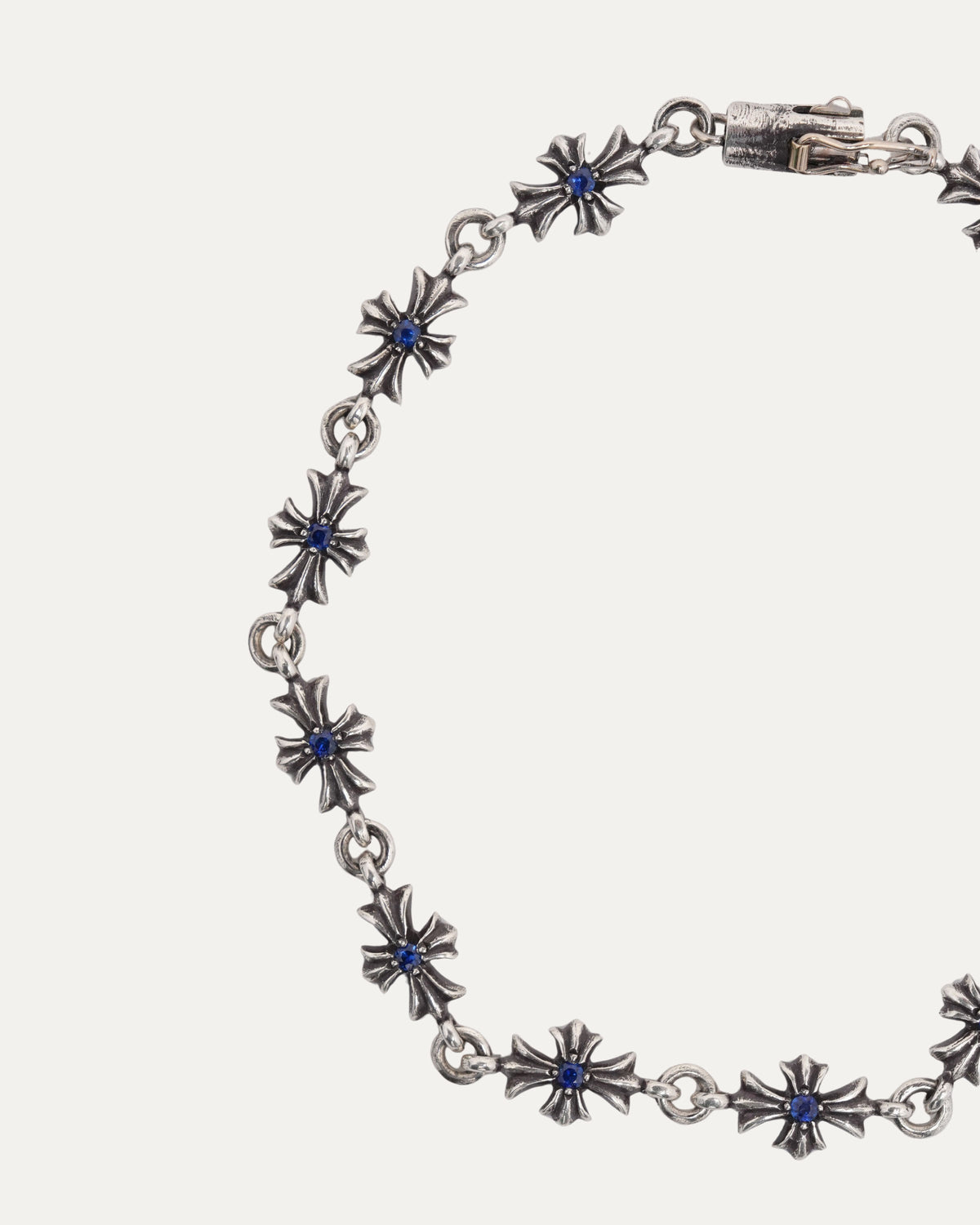 Sapphire Tiny E Bracelet