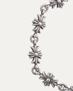 Tiny E Bracelet