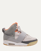 Air Yeezy 1 'Zen Grey' Promotional Sneaker