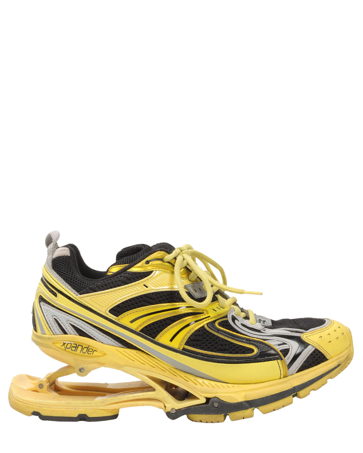 Xpander Sneakers