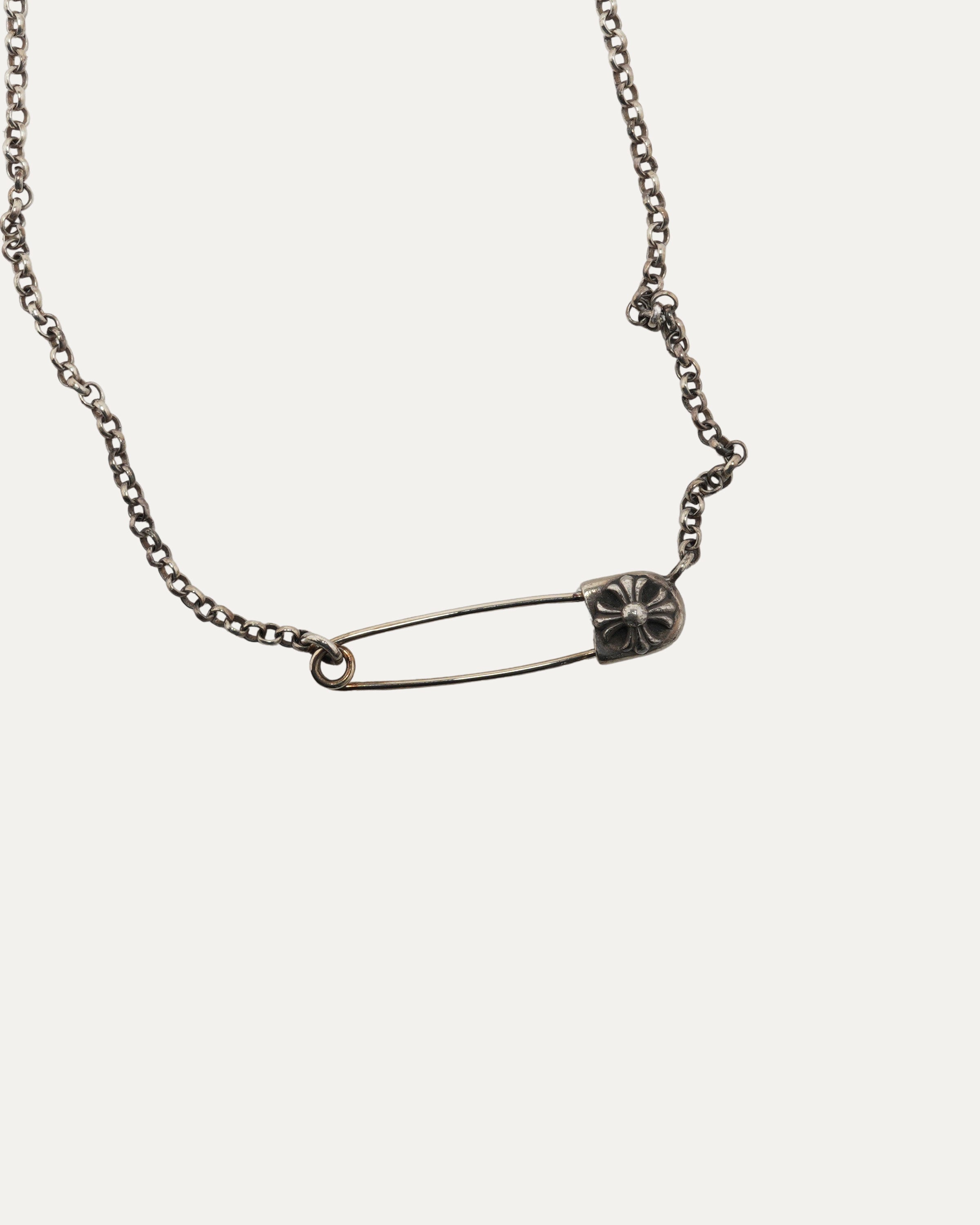 Safety Pin Pendant with Roll Chain