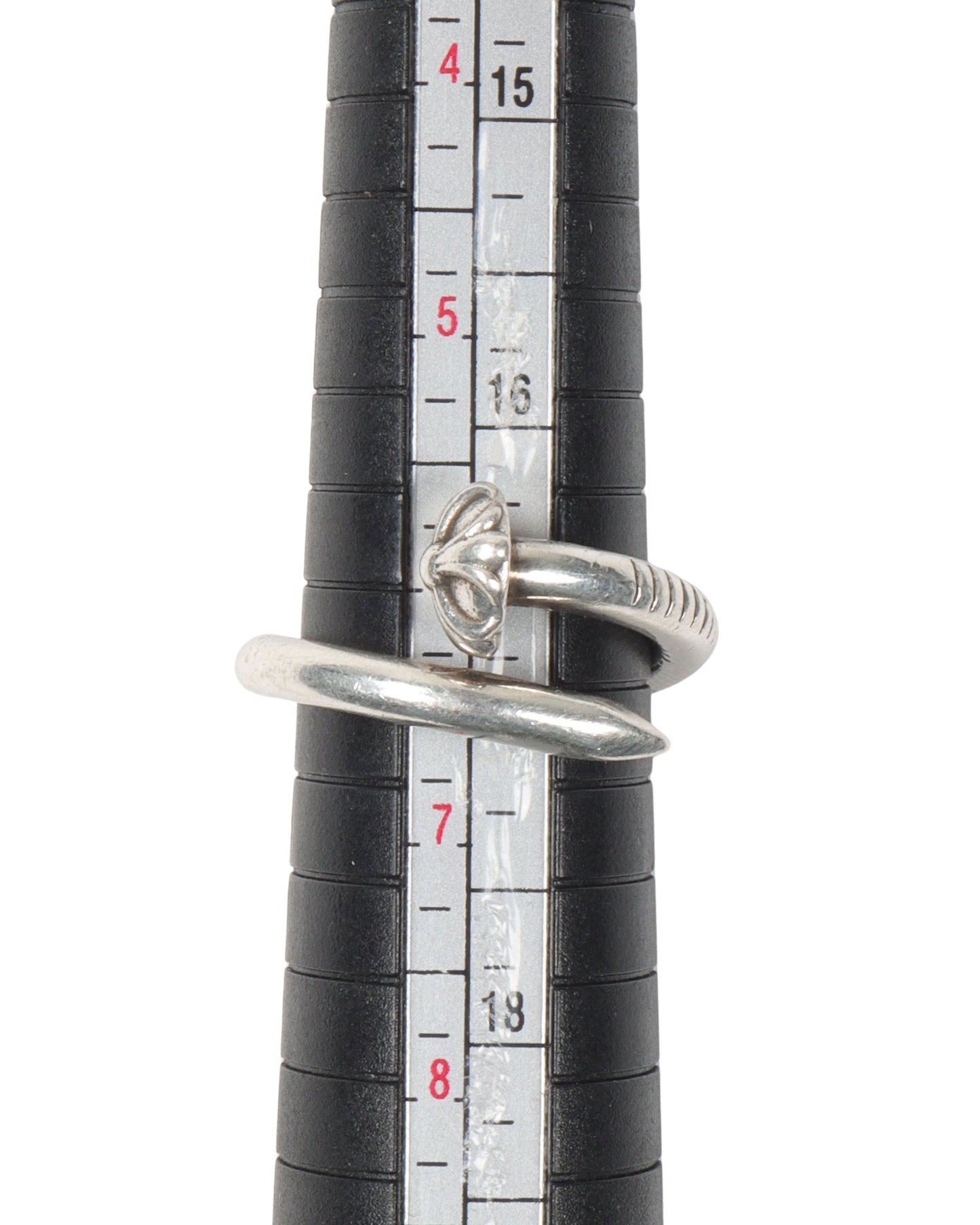 Nail Ring