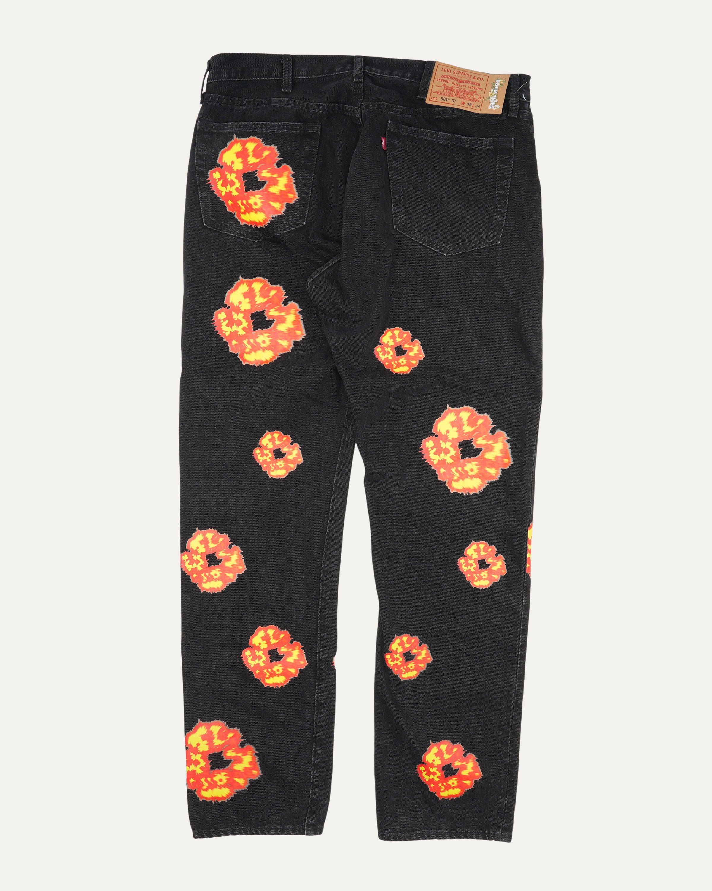 Offset Levi's Wreath Jeans