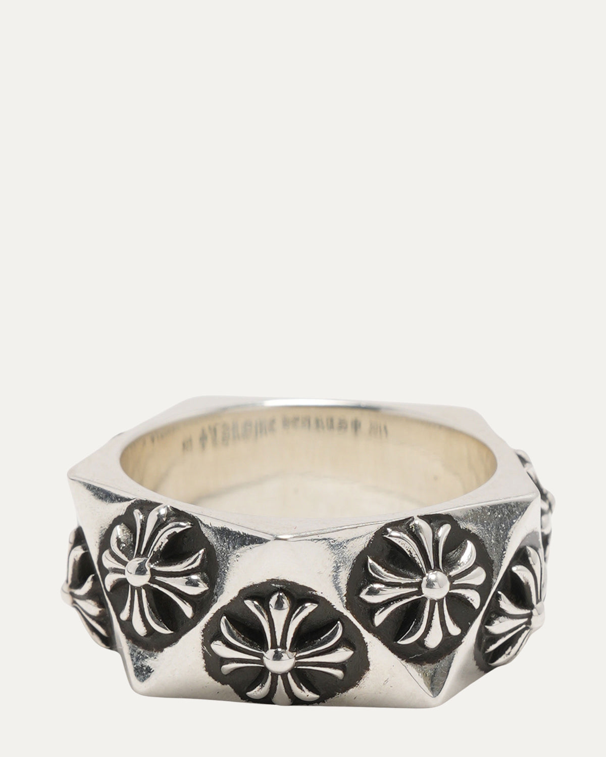 Pentagon Plus Cross Ring
