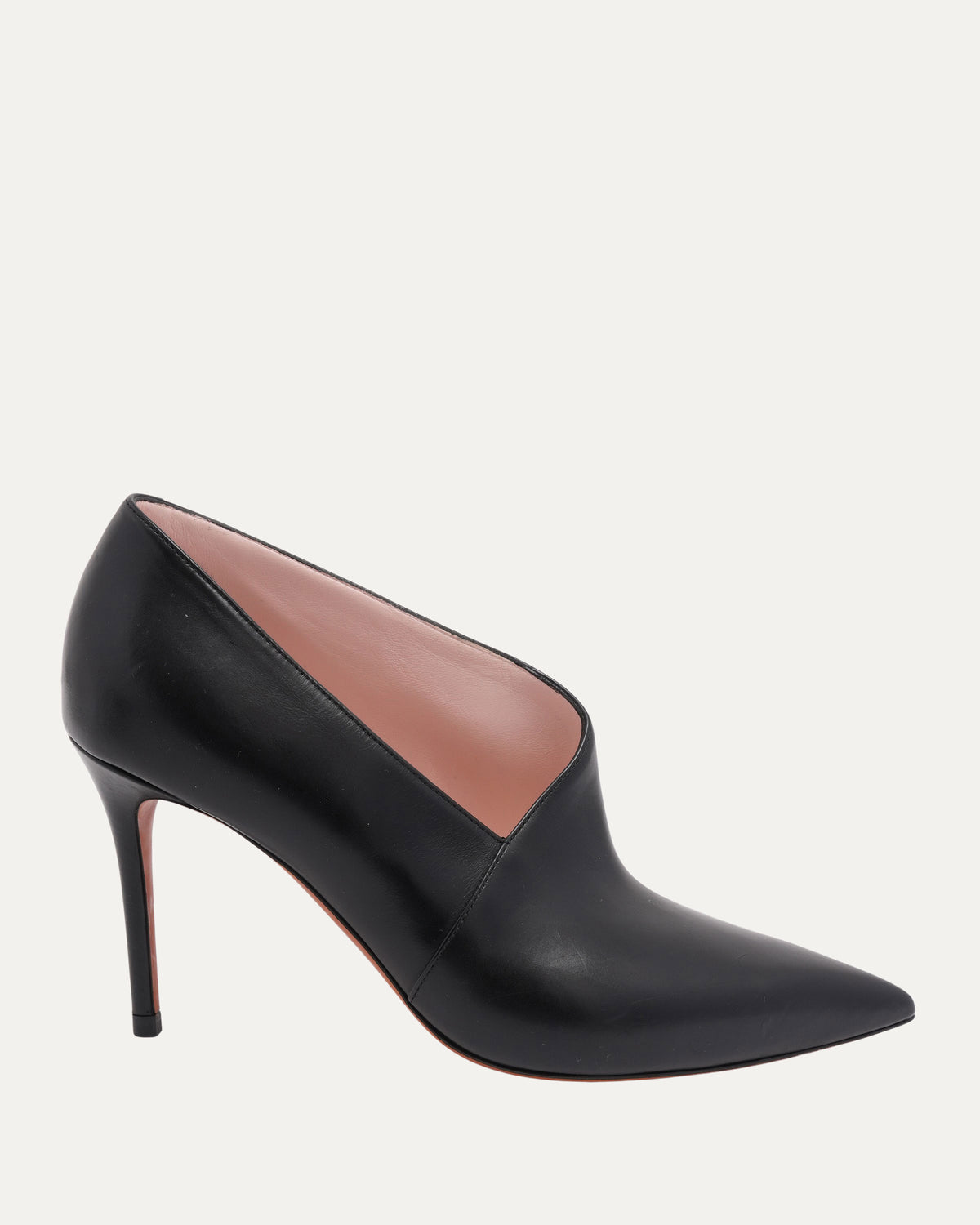 Asymmetric Pumps