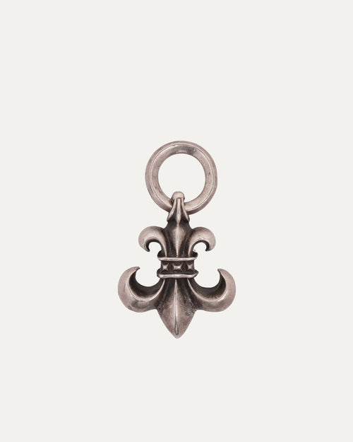 Fleur Pendant With B Ring