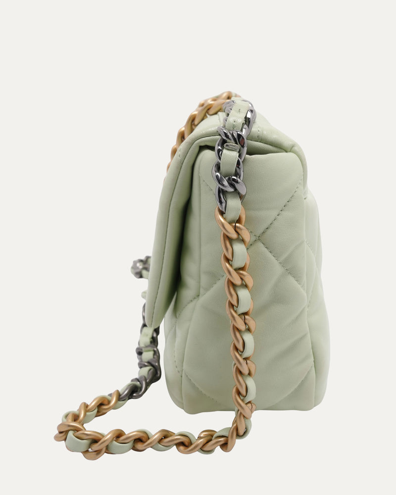 19 Flap Bag