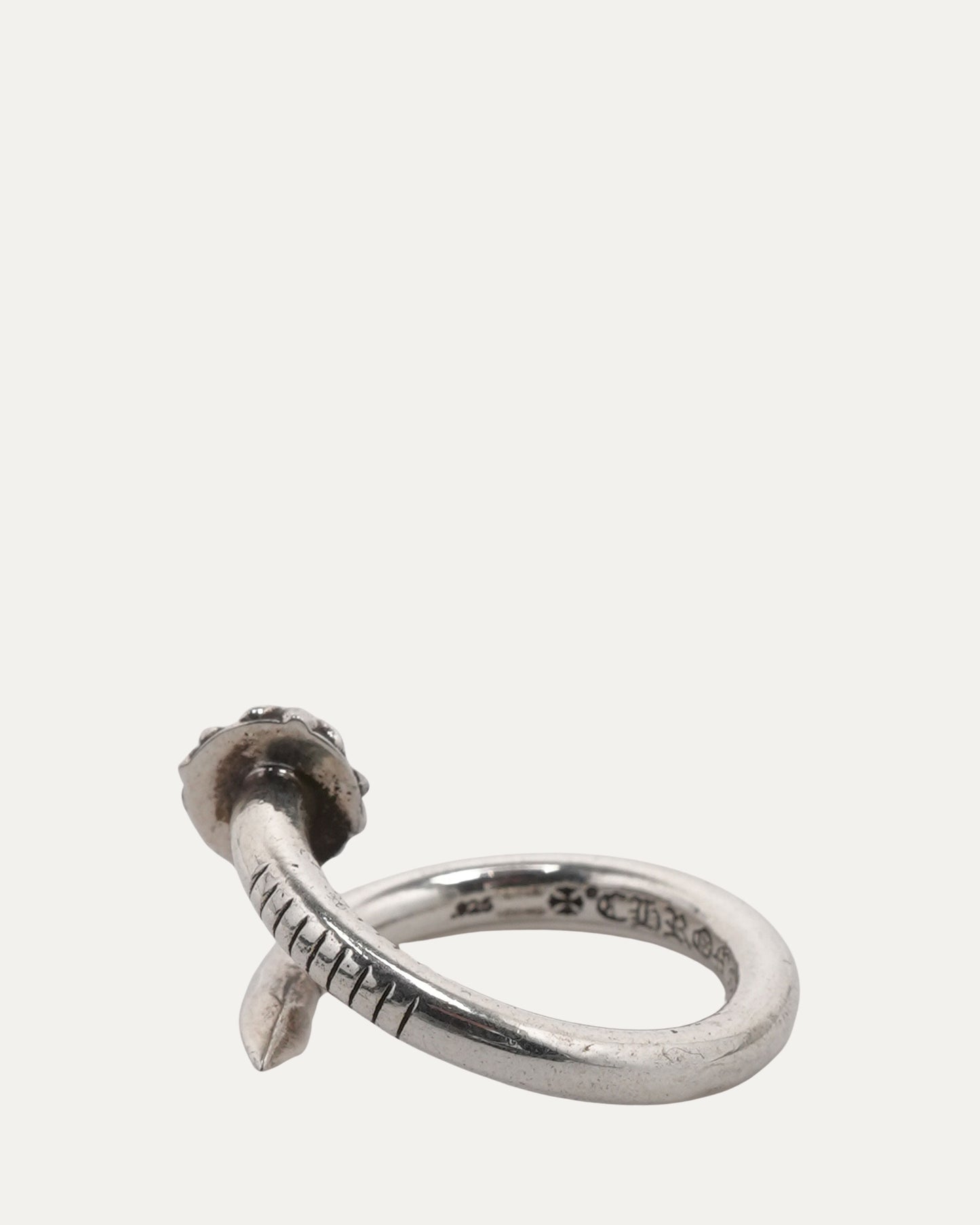 Nail Ring