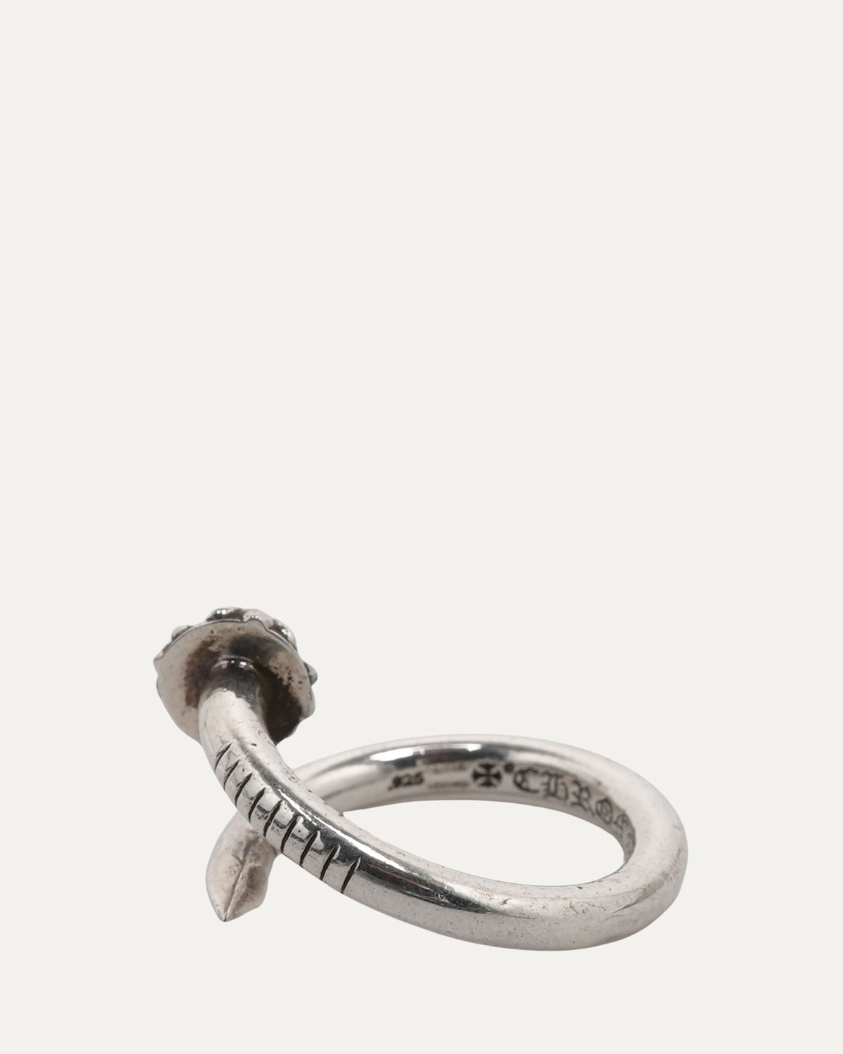 Nail Ring