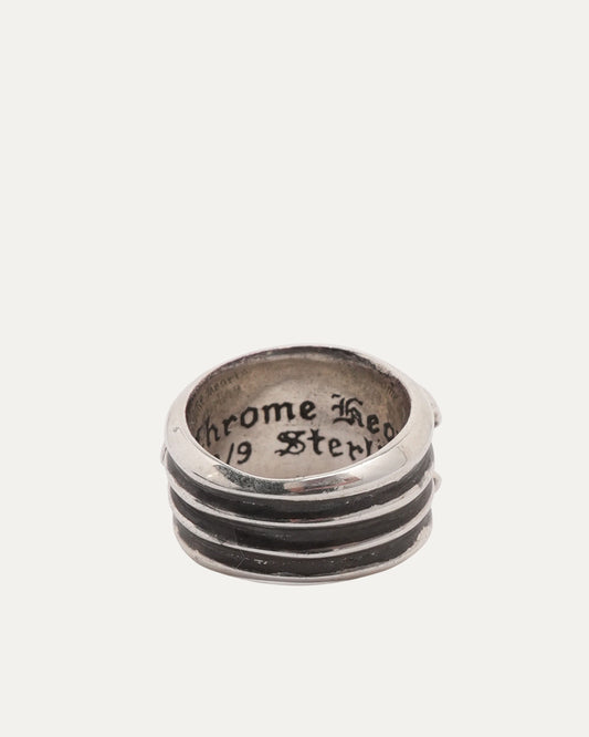 Emerald Dagger Ring