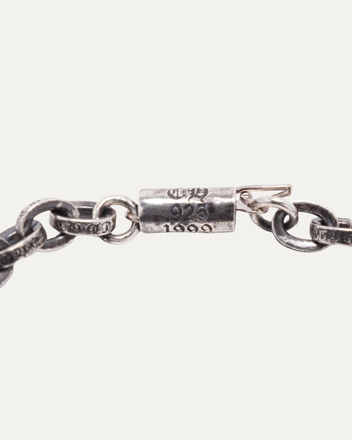 Paper Chain Bracelet