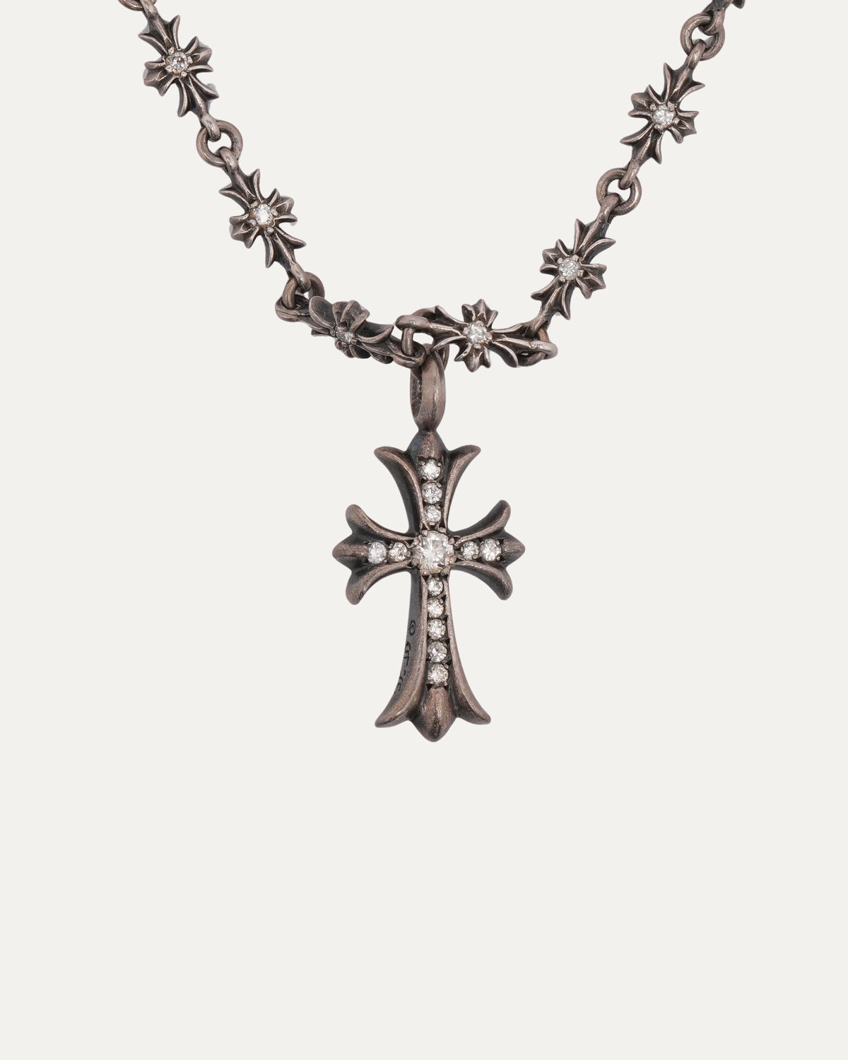 Diamond Tiny Fat Pendant on Tiny E Chain Choker Necklace