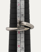 Nail Ring