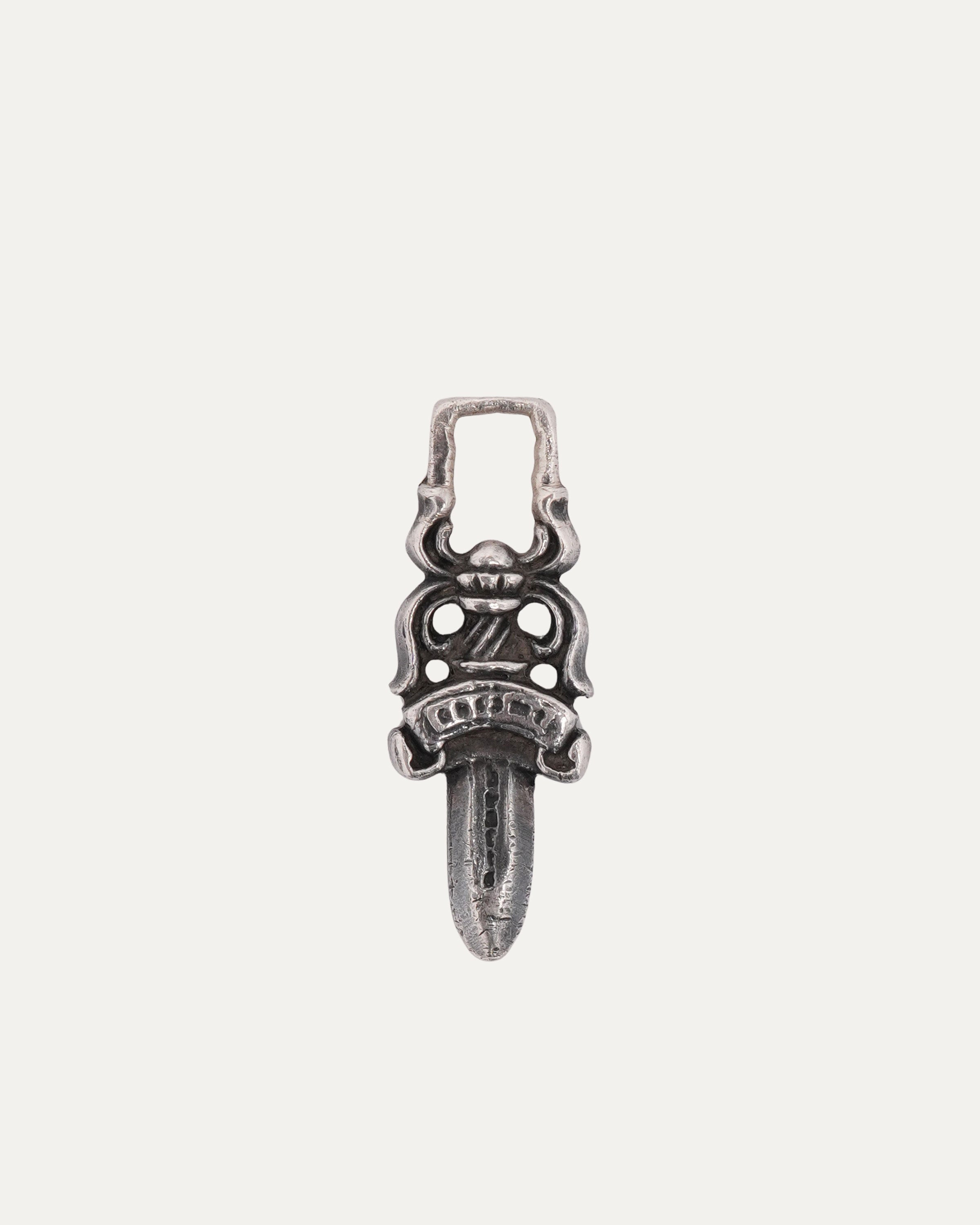 Chrome Hearts Dagger Zipper Pull Pendant – JR Inc.