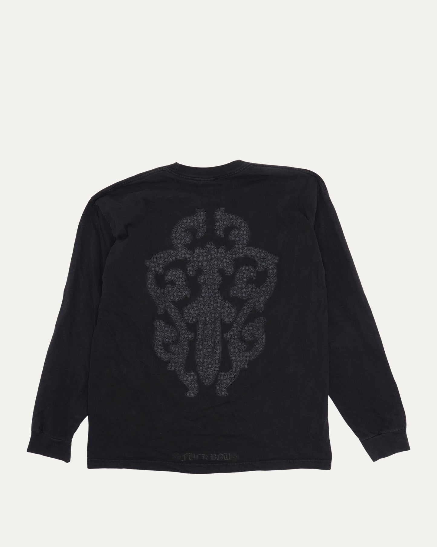 Vintage Vine Dagger Long Sleeve Pocket T-Shirt