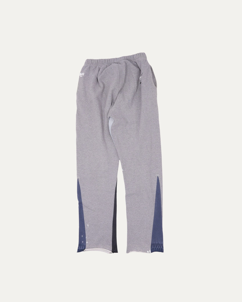 La Flare Sweatpants