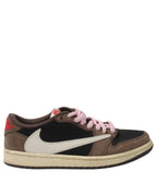 Travis Scott Jordan 1 Retro Low OG SP