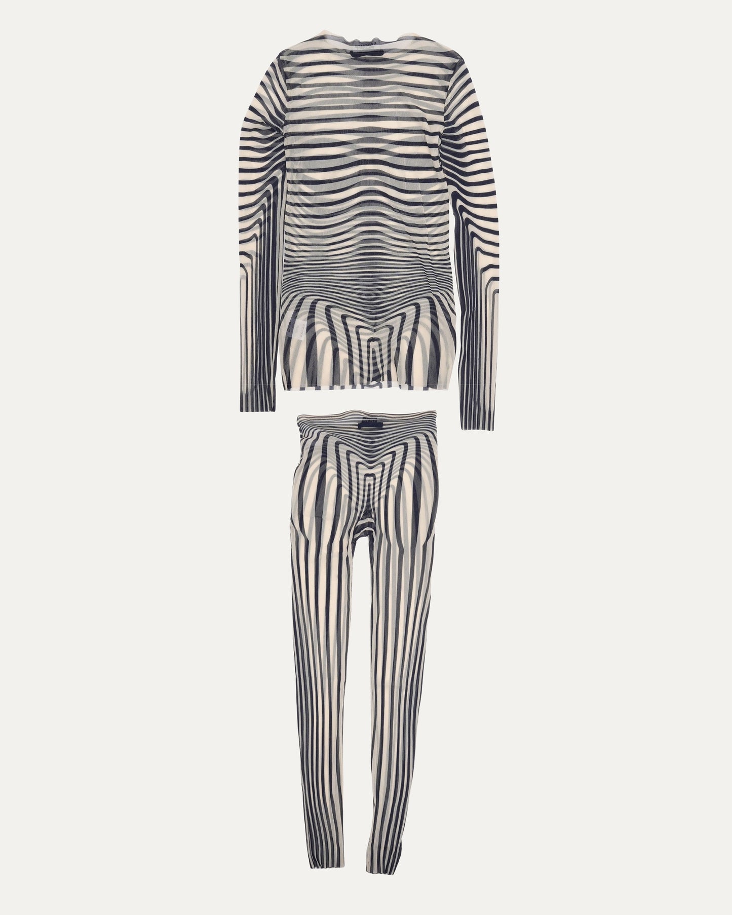 Body Morphing Striped Set
