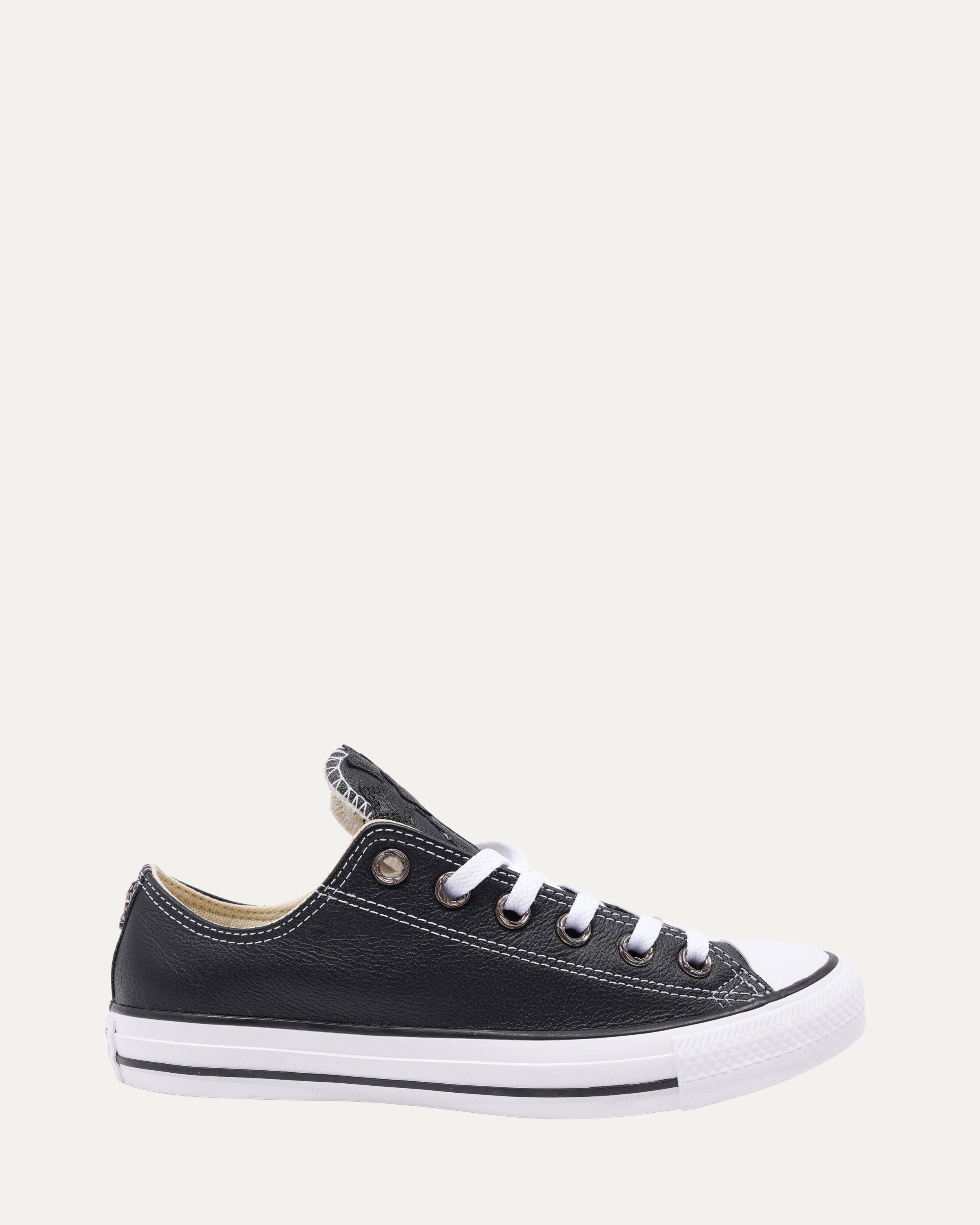 Cross Patch Converse Chuck Taylor Low