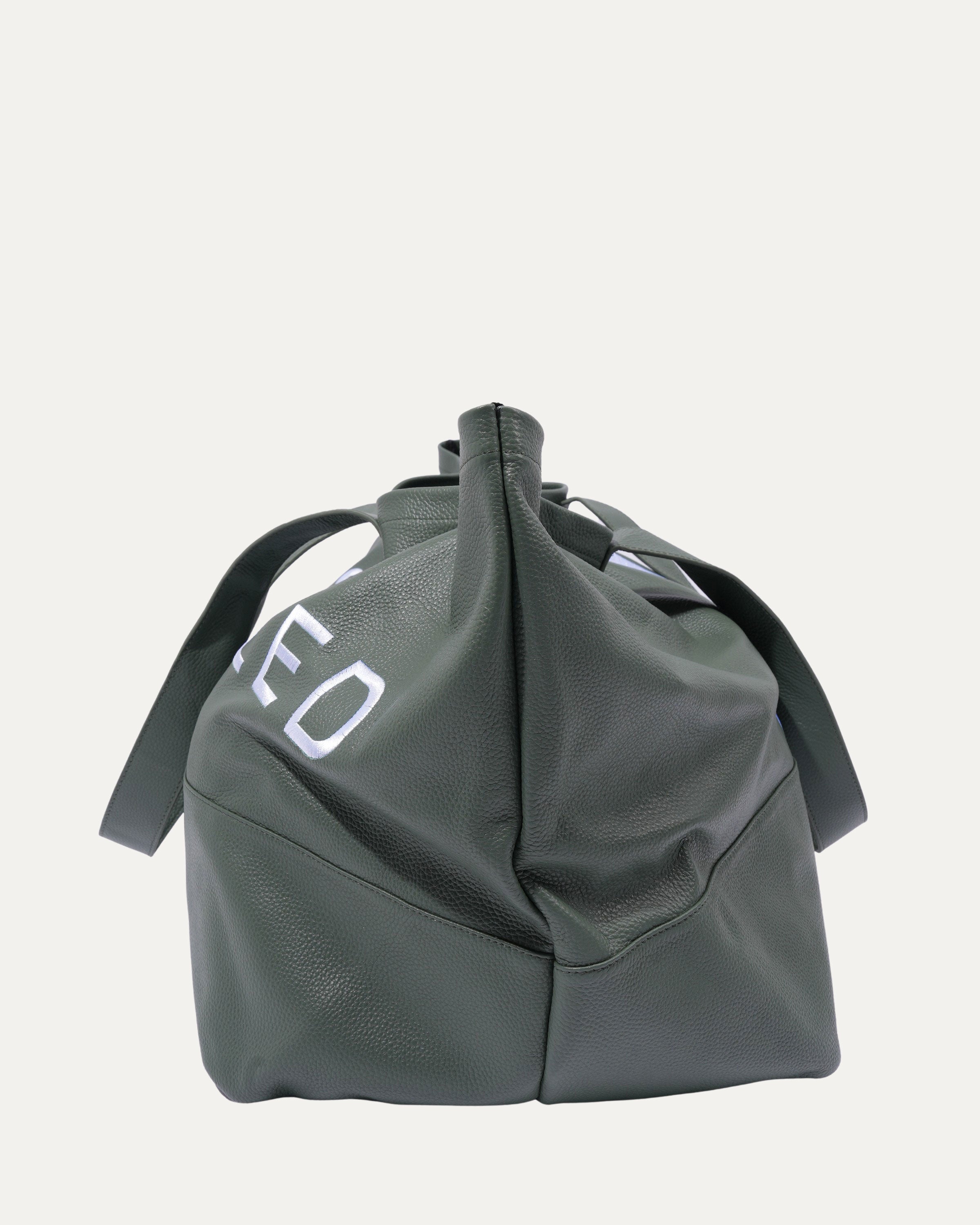 JR Logo XXL Embroidered Leather Tote Bag