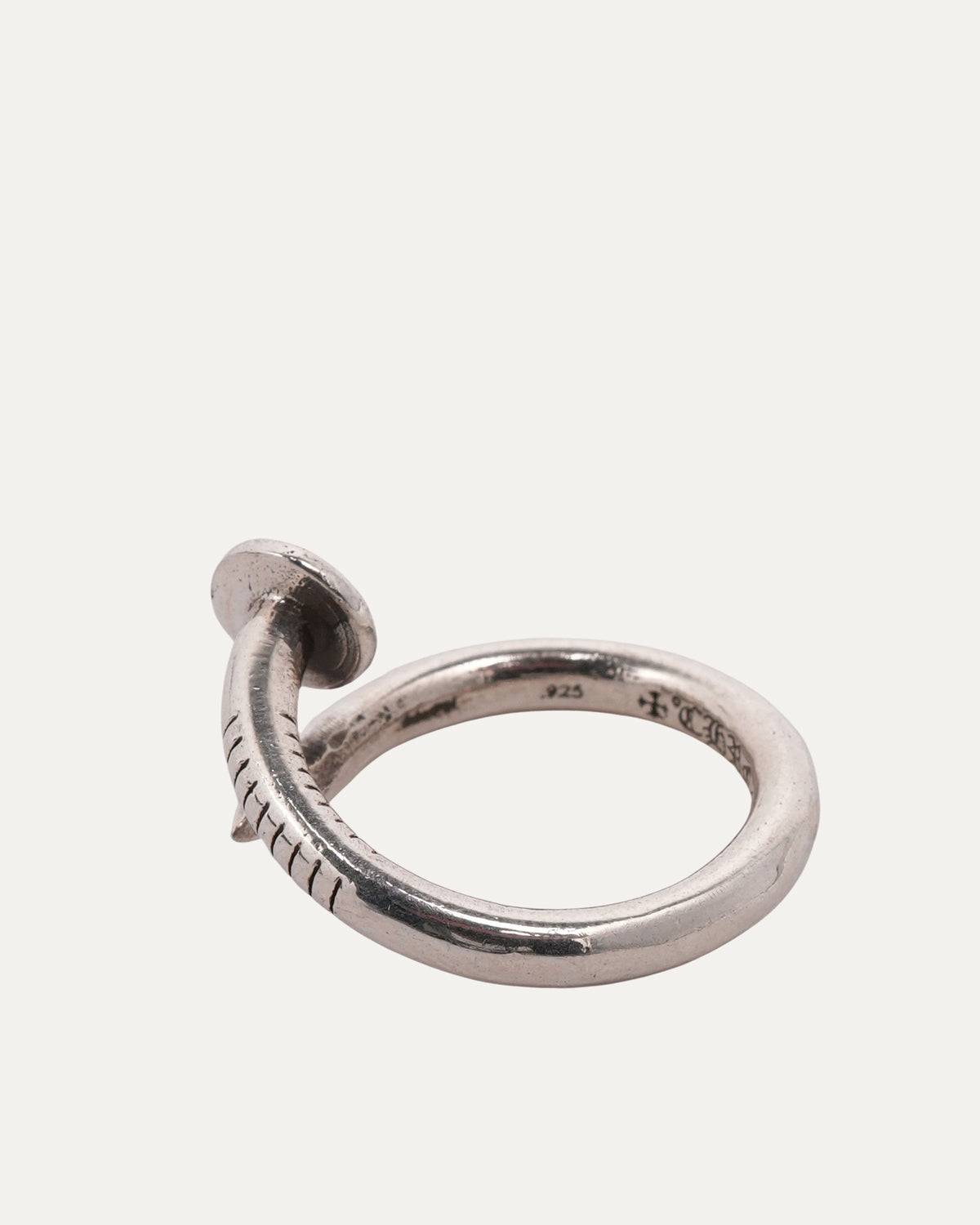 Nail Ring