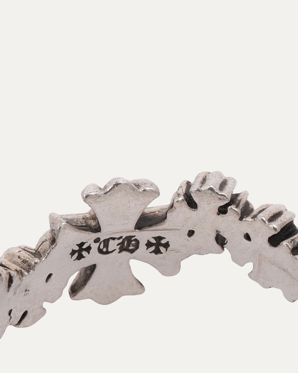 Plus Cross Wave Ring
