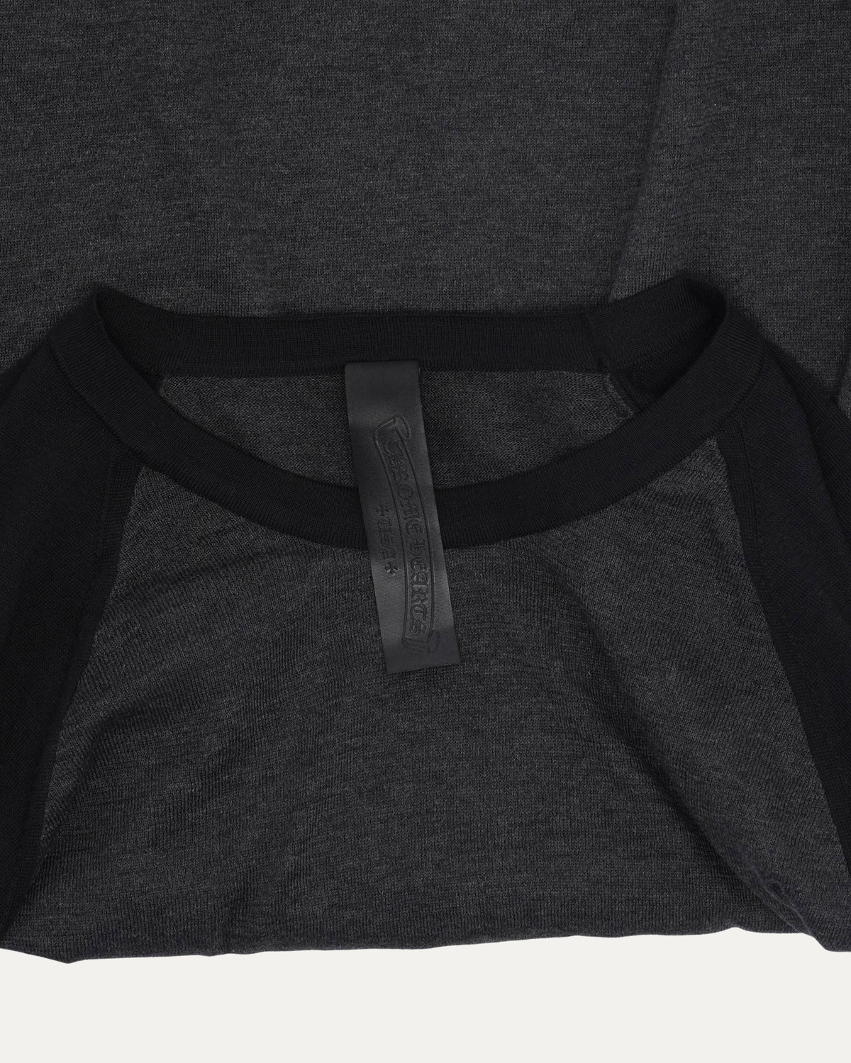 Silk Blend Cross Patch Long Sleeve Raglan T-Shirt