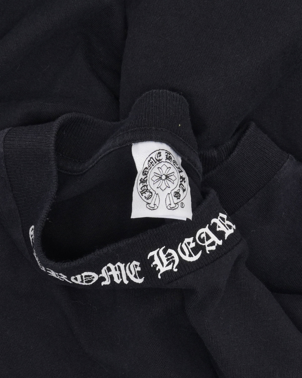 Vintage Vine Dagger Neck Logo Pocket T-Shirt