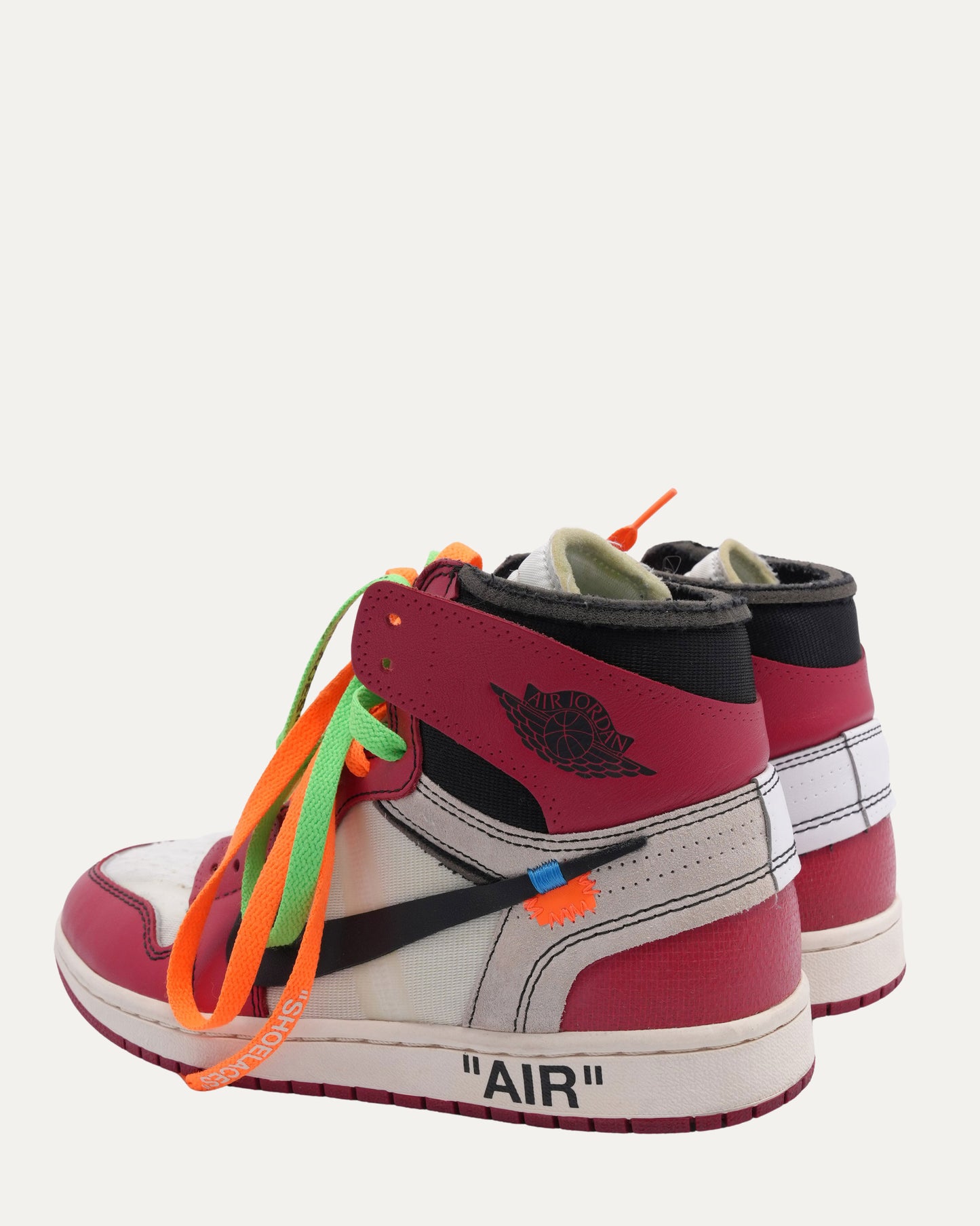 Air Jordan 1 Retro High OG 'Chicago'