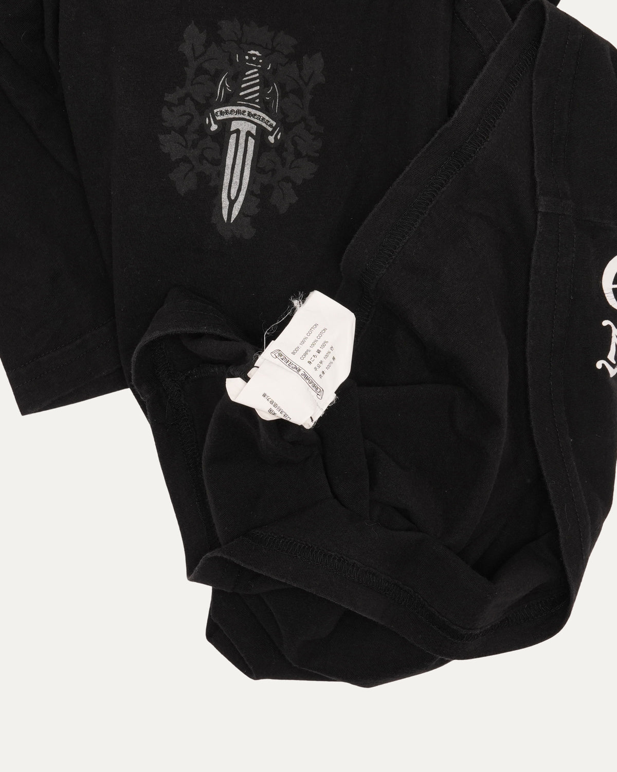 Vine Dagger V-Neck T-Shirt