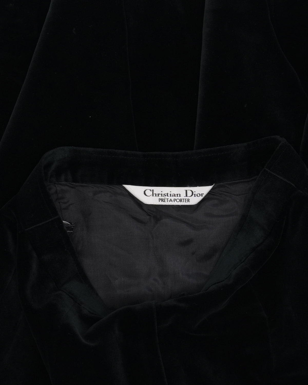 Padded Jacquard Collarless Jacket with Velour Skirt