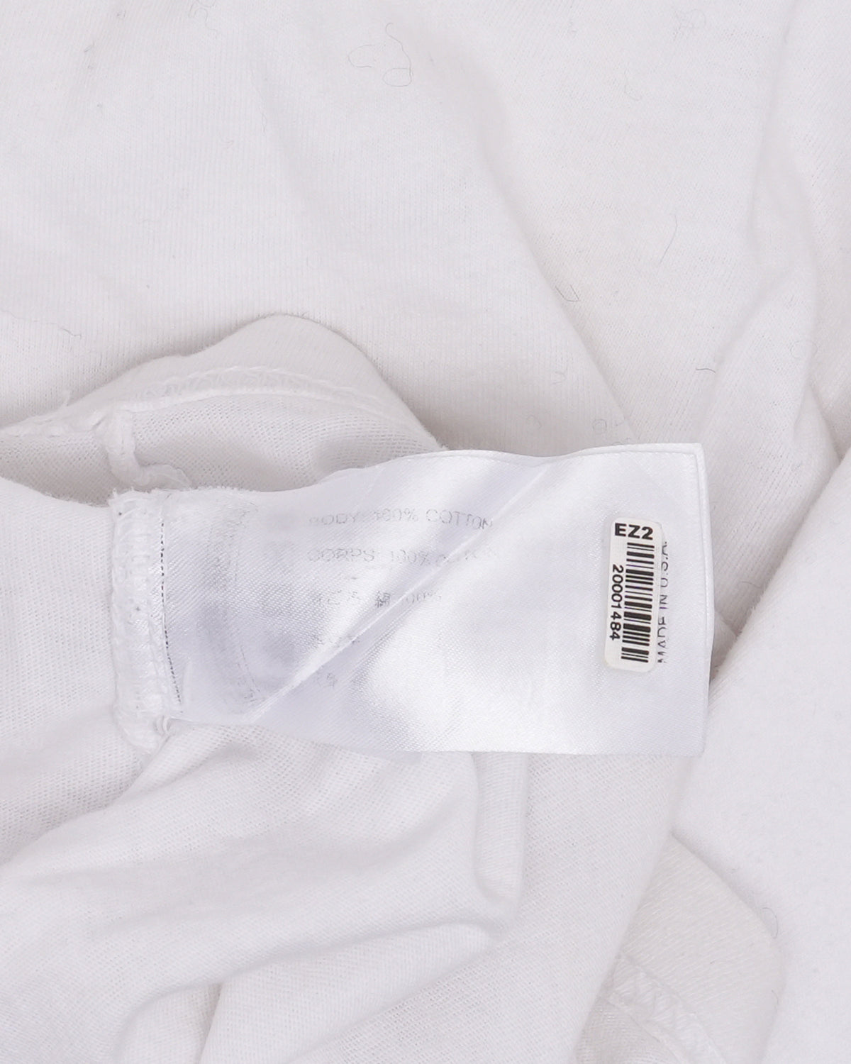 Neck Logo Pocket T-Shirt